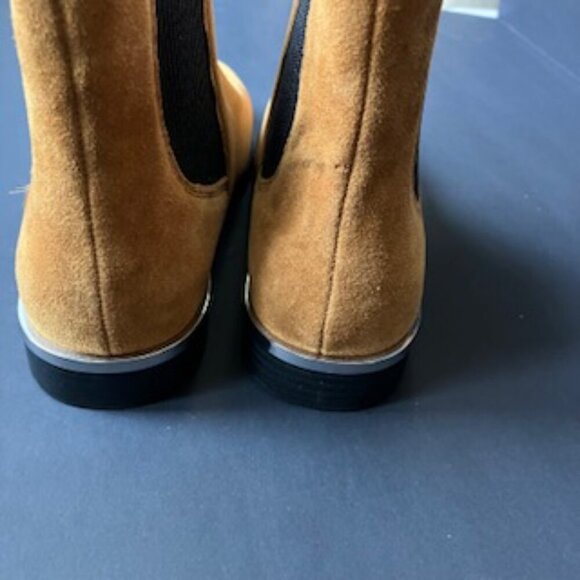 Nine West Suede Chelsea Bootie size 8 1/2 - Picture 6 of 8